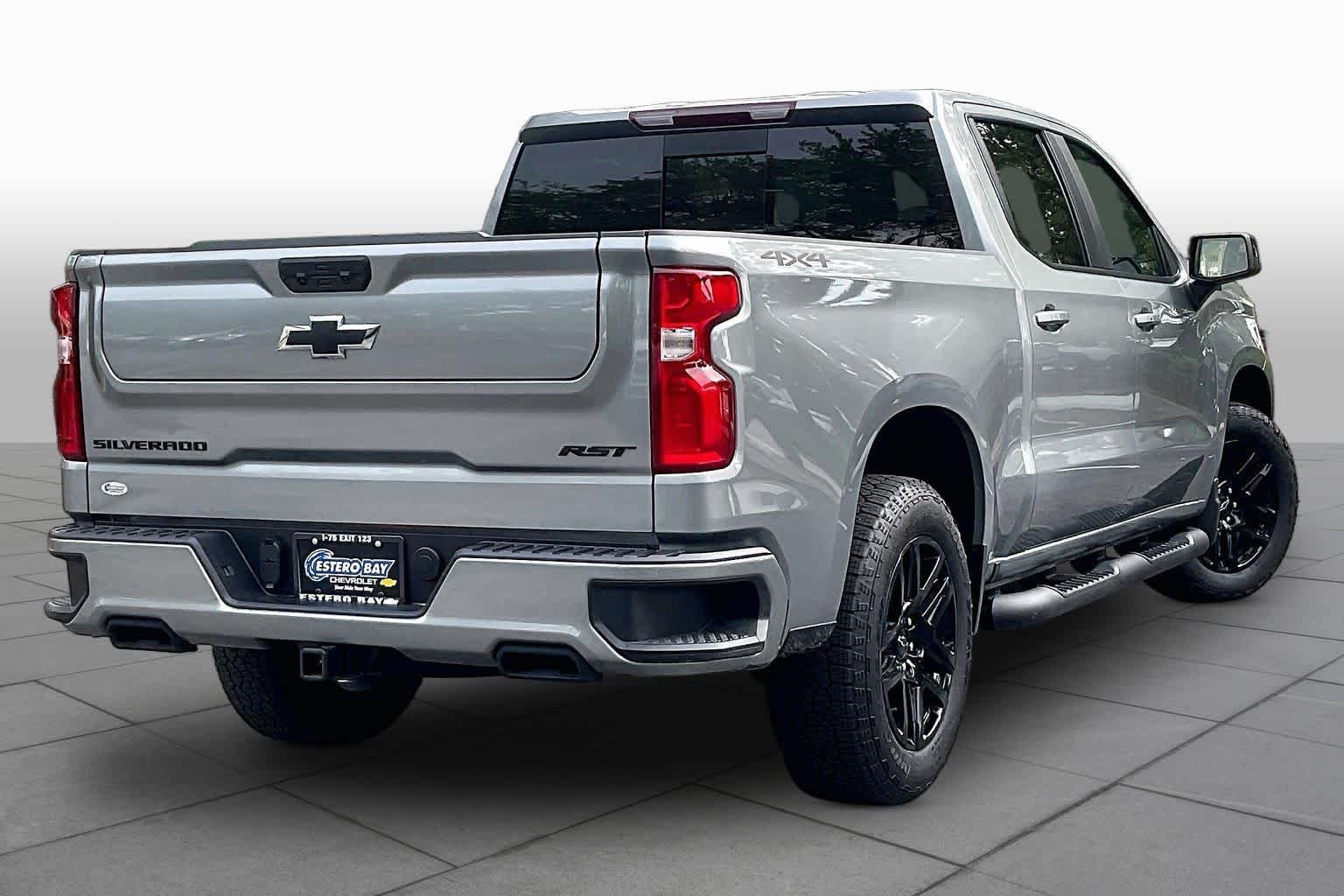 Used 2026 Sterling Gray Metallic Chevrolet RST image 27
