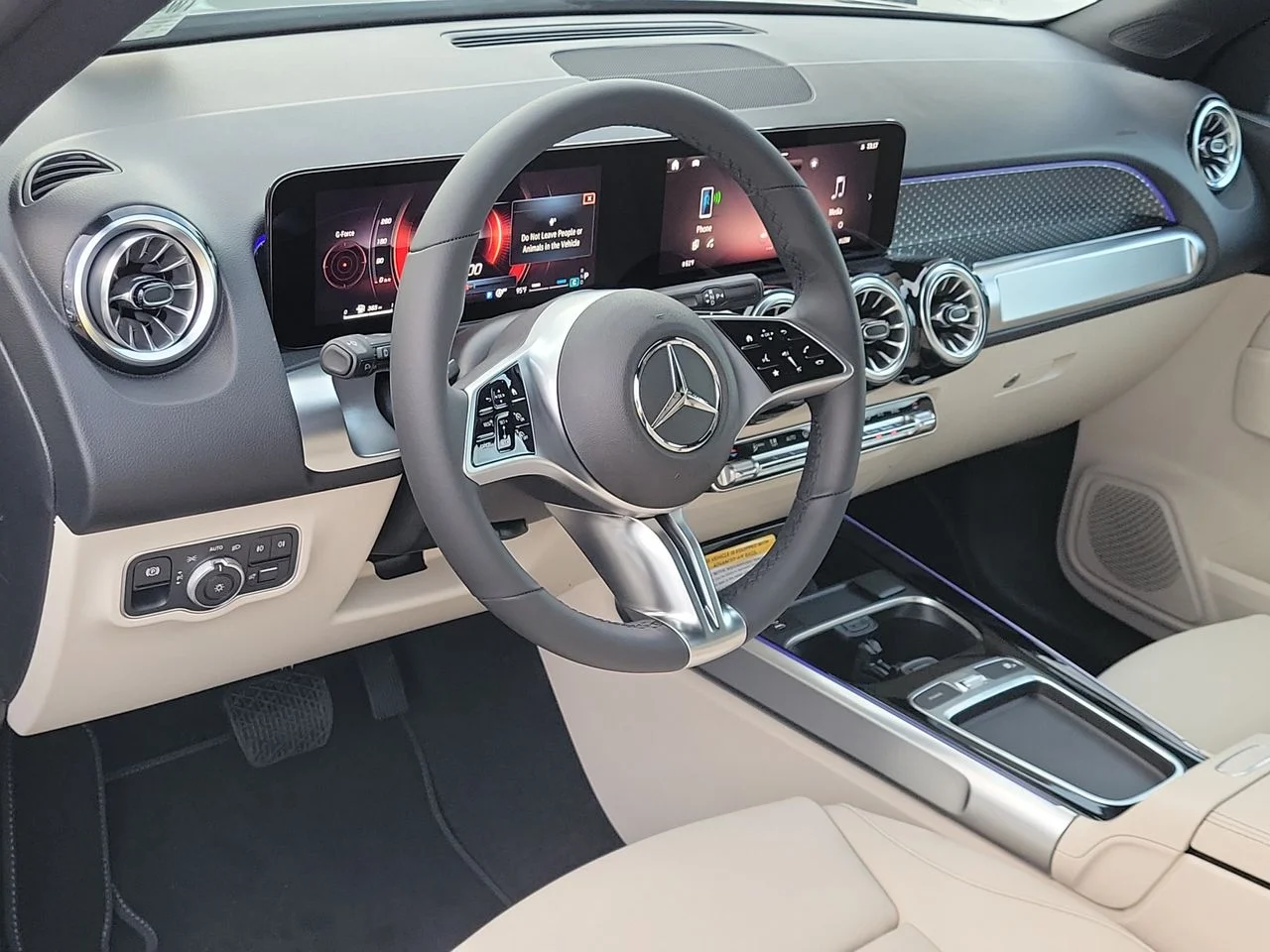 New 2026 Night Black Mercedes-Benz GLB 250 image 21
