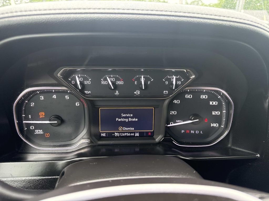 Used 2020 Blue GMC SLE image 32