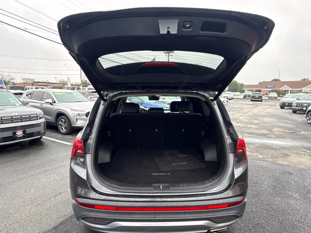 Used 2023 Gray Hyundai SEL image 13