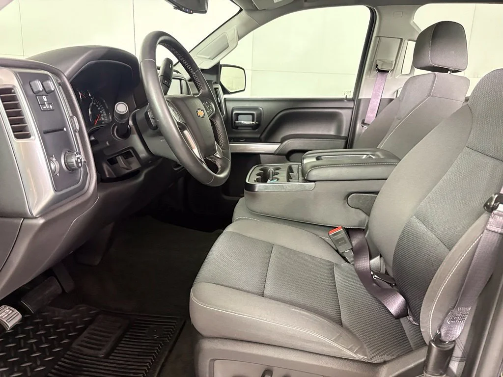 Used 2016 BLACK Chevrolet LT image 24