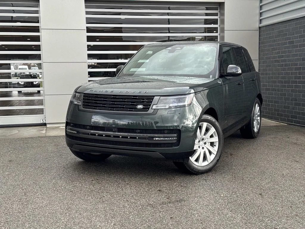 2025 Land Rover Range Rover 3.0 SE SWB's photo