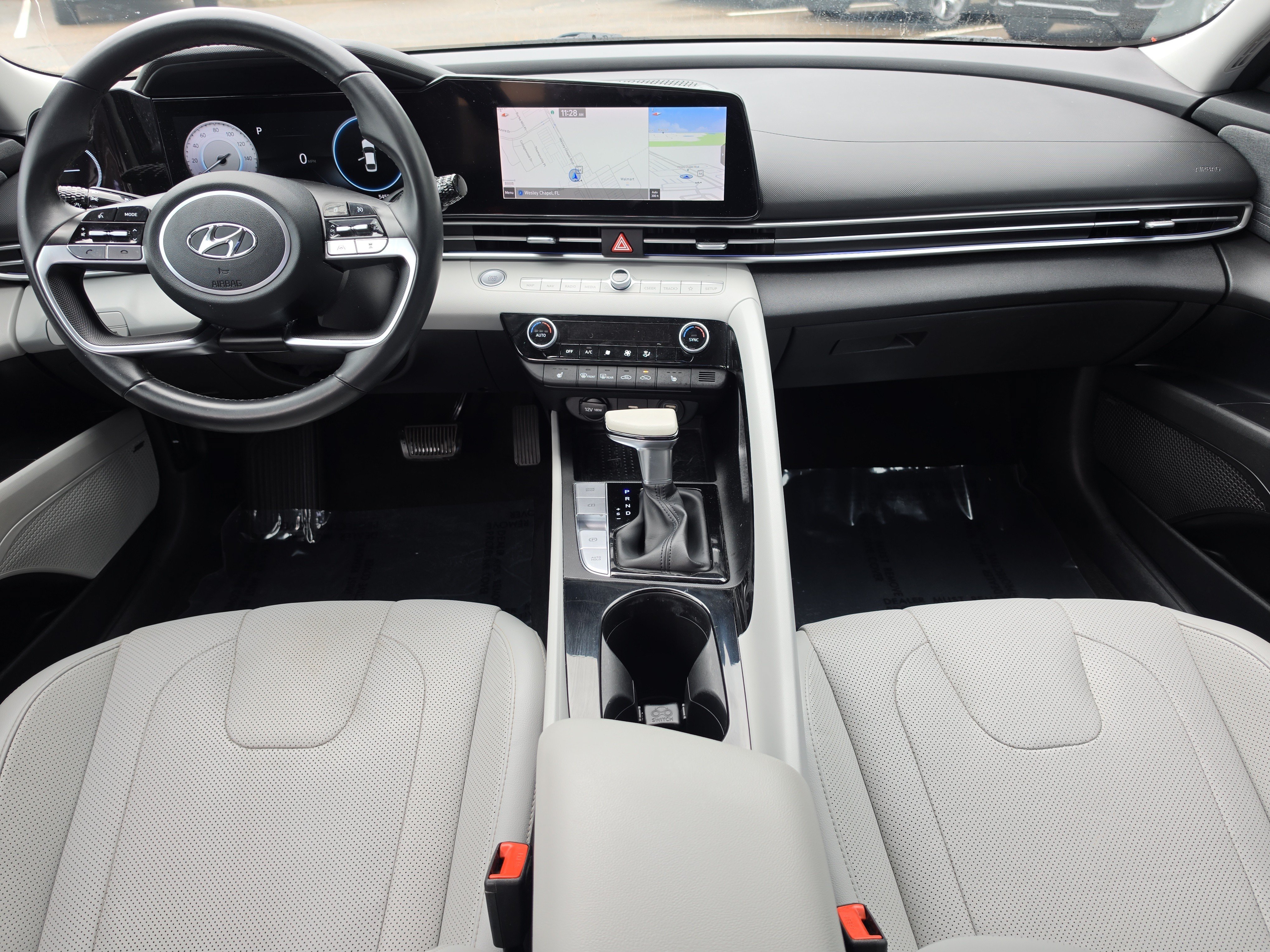 Used 2022 Portofino Gray Hyundai Limited image 12