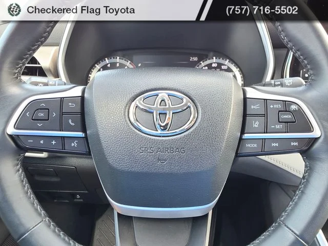 Used 2023 Magnetic Gray Metallic Toyota XLE image 14