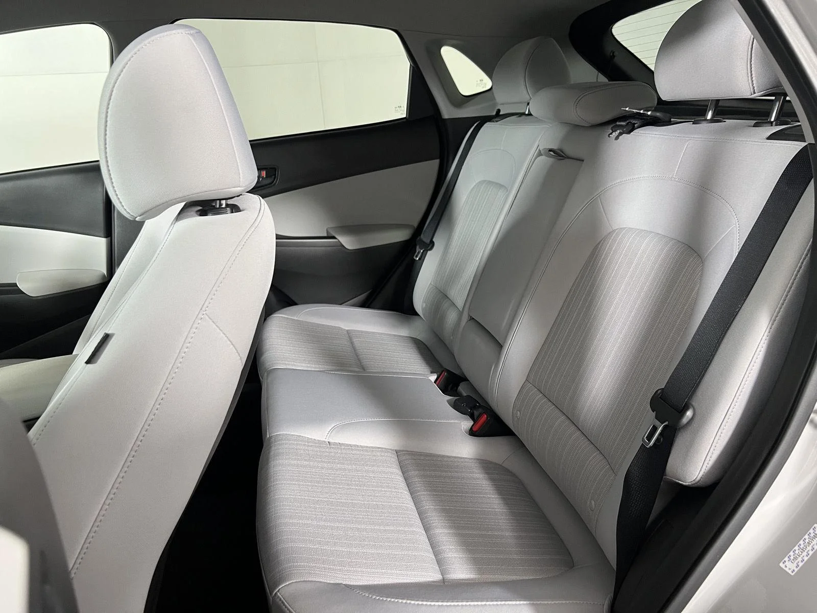 Used 2023 Cyber Silver Hyundai SEL image 26