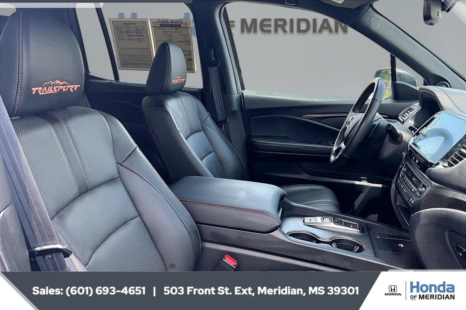 Used 2025 Sonic Gray Pearl Honda TrailSport image 6