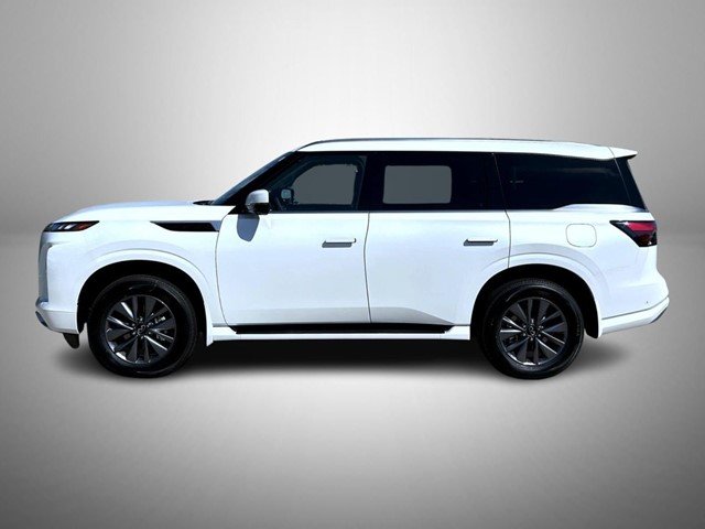 New 2026 RADIANT WHITE INFINITI Pure 4WD image 8