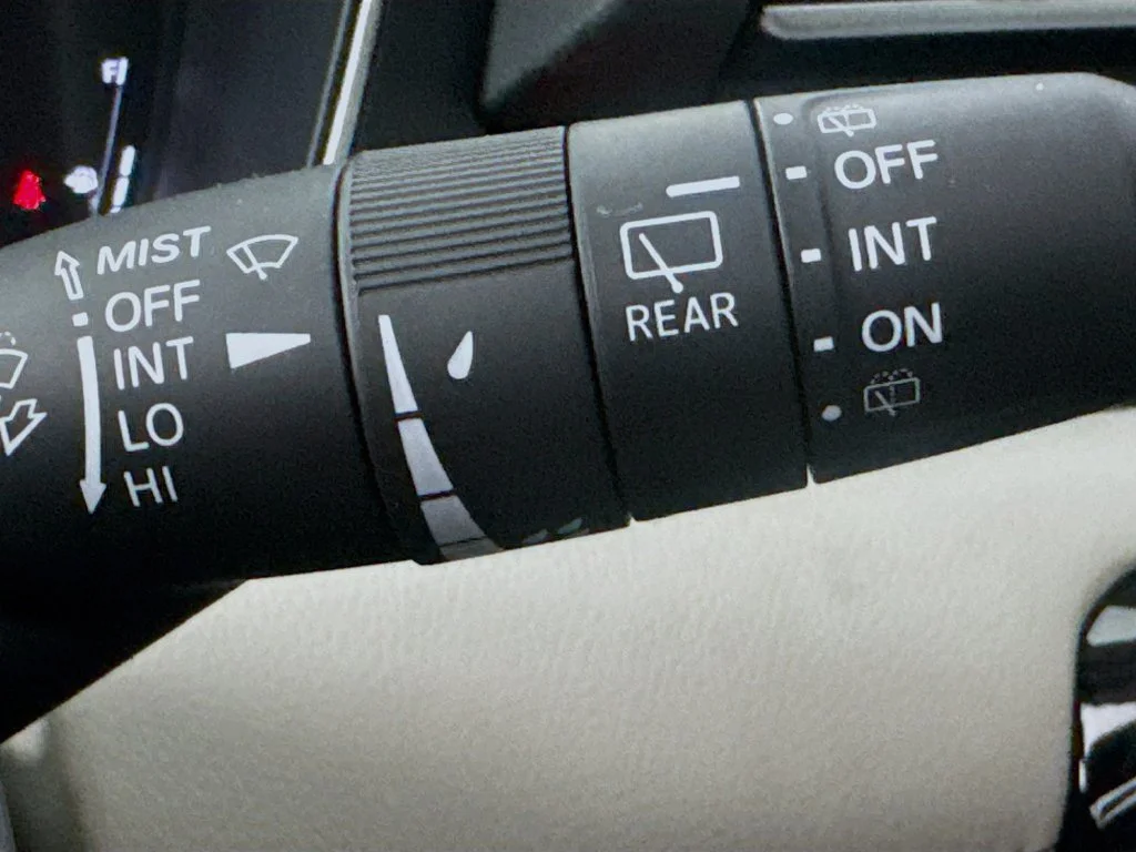 New 2026 Platinum White Pearl Honda RTL Towing image 18
