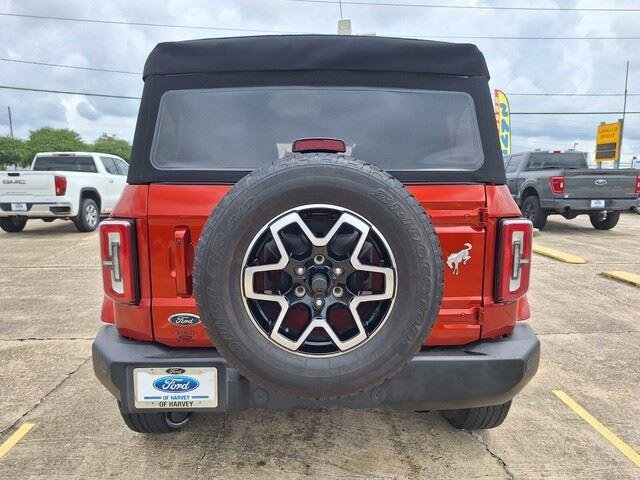 Used 2023 Hot Pepper Red Metallic Tinted Clearcoat Ford Outer Banks image 4
