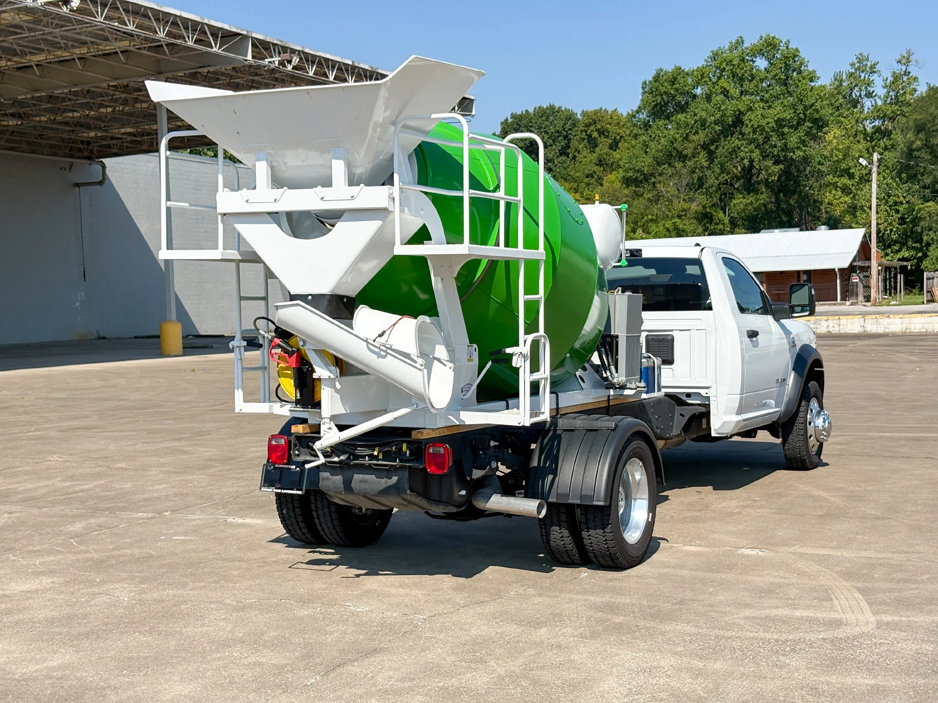Used 2025 White Ram Tradesman image 9