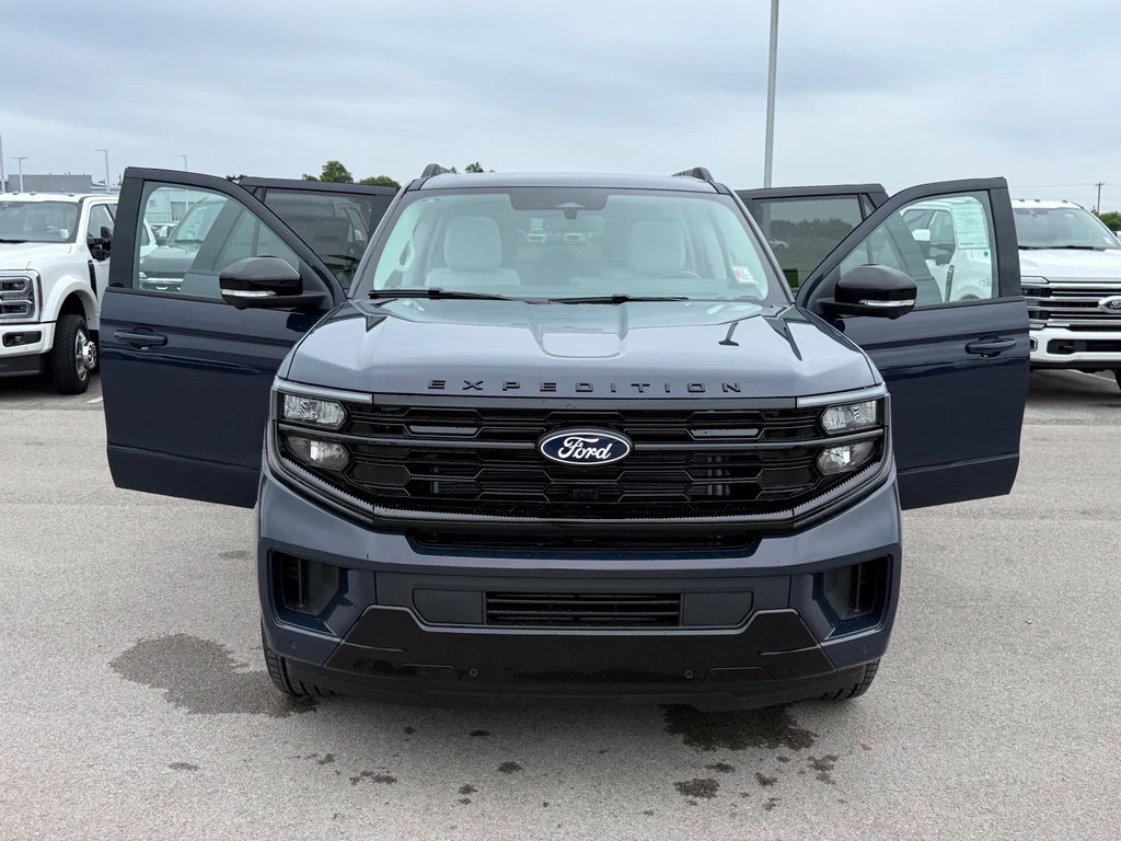 Certified Used 2027 Blue Ford Platinum image 23