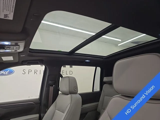Used 2023 Frost GMC SLT image 24