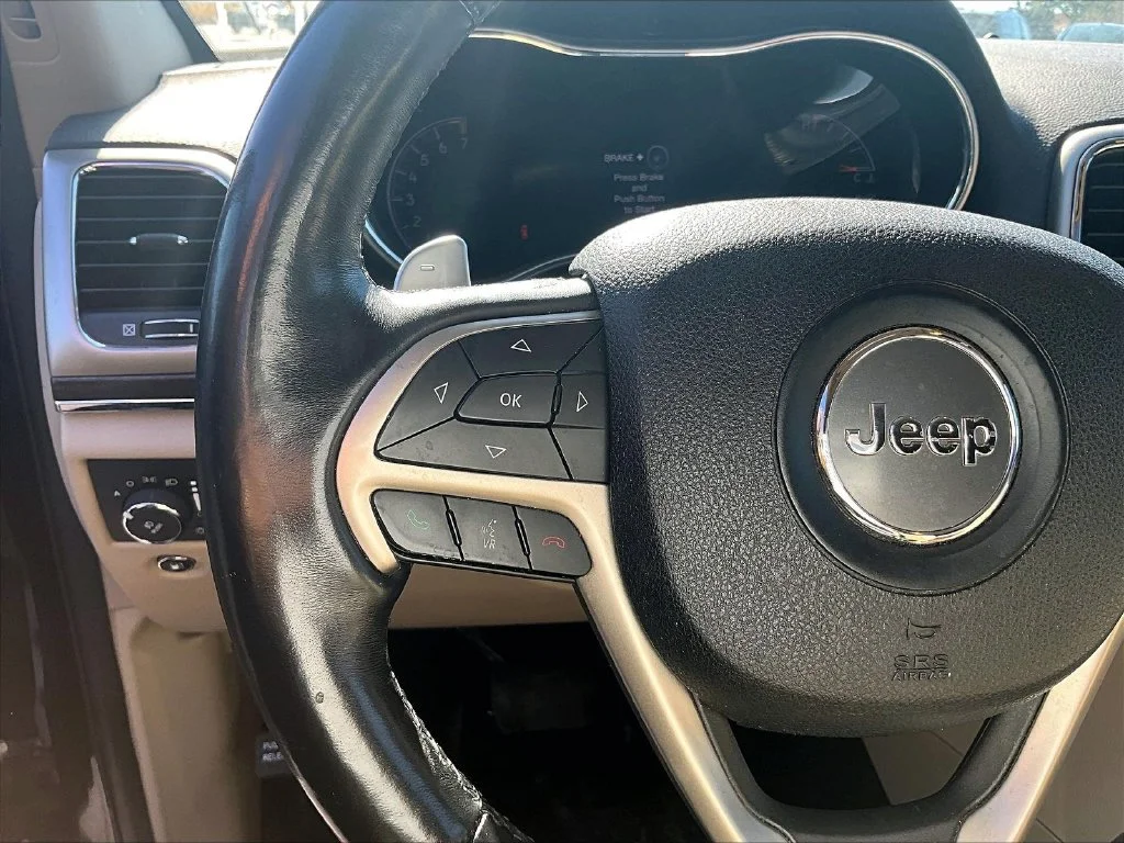 Used 2017 Black Jeep Limited image 15