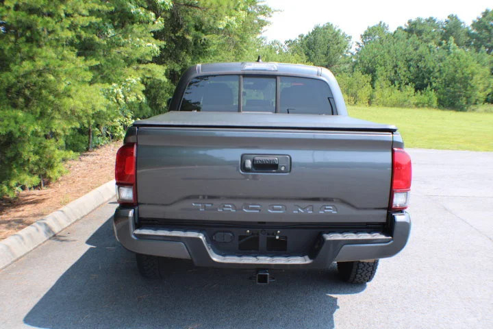 Used 2019 Red Toyota  image 14