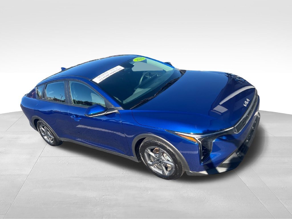 Used 2025 Blue Kia LXS image 10