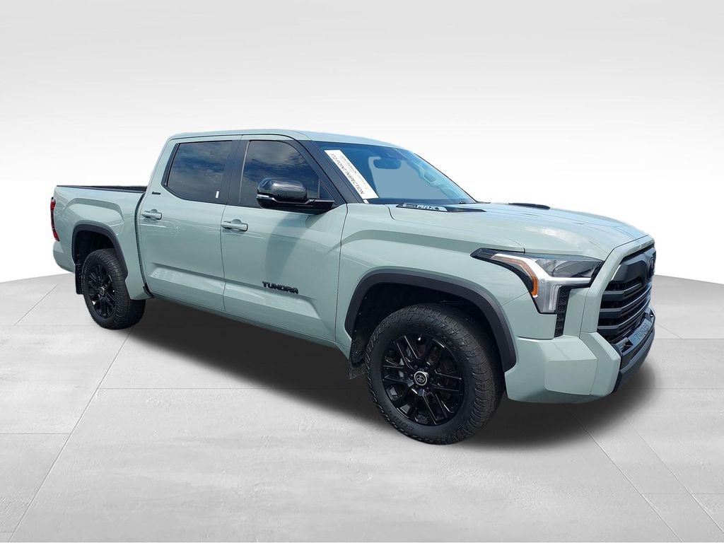 Used 2024  Toyota Limited image 9