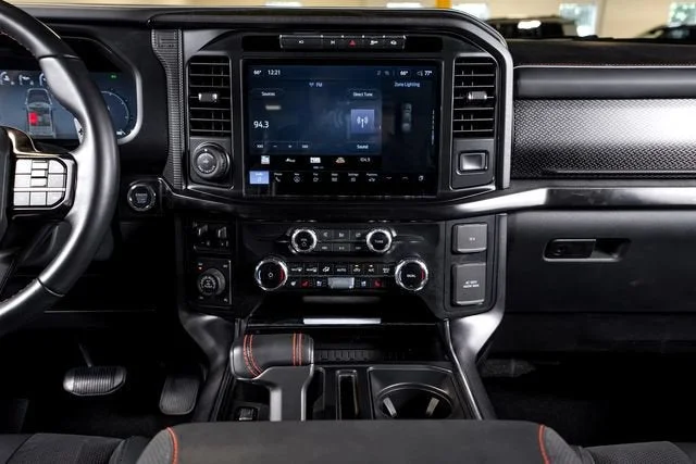 Used 2024 Shelter Green Ford Raptor image 35