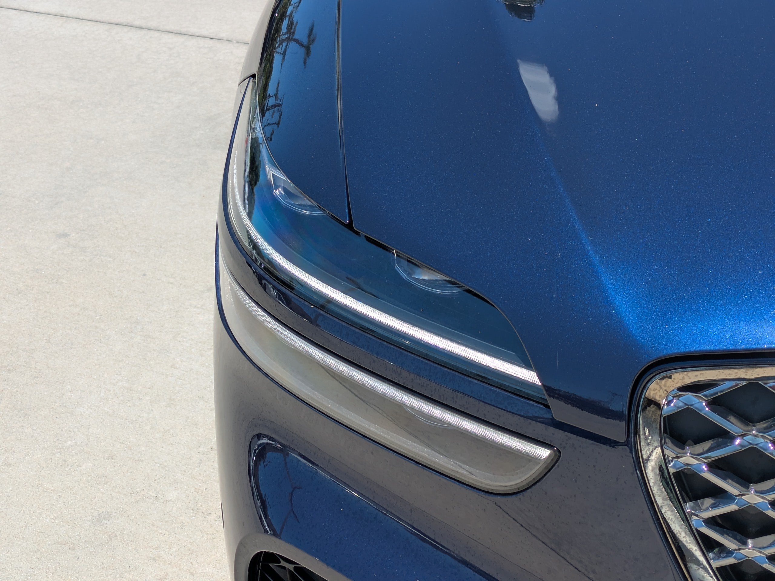 Used 2025 Capri Blue Genesis 3.5T SPORT image 7