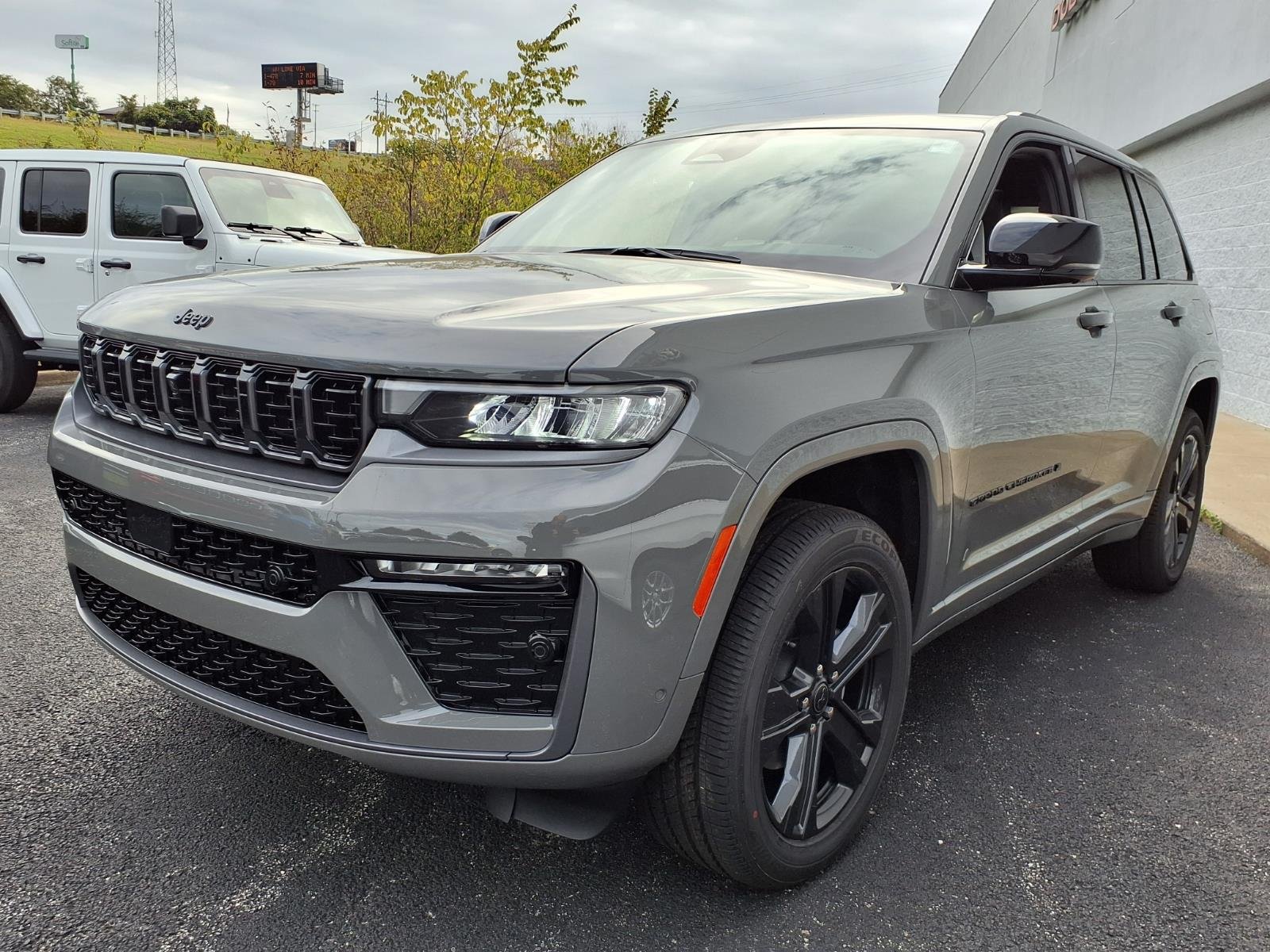 2027 Jeep Grand Cherokee