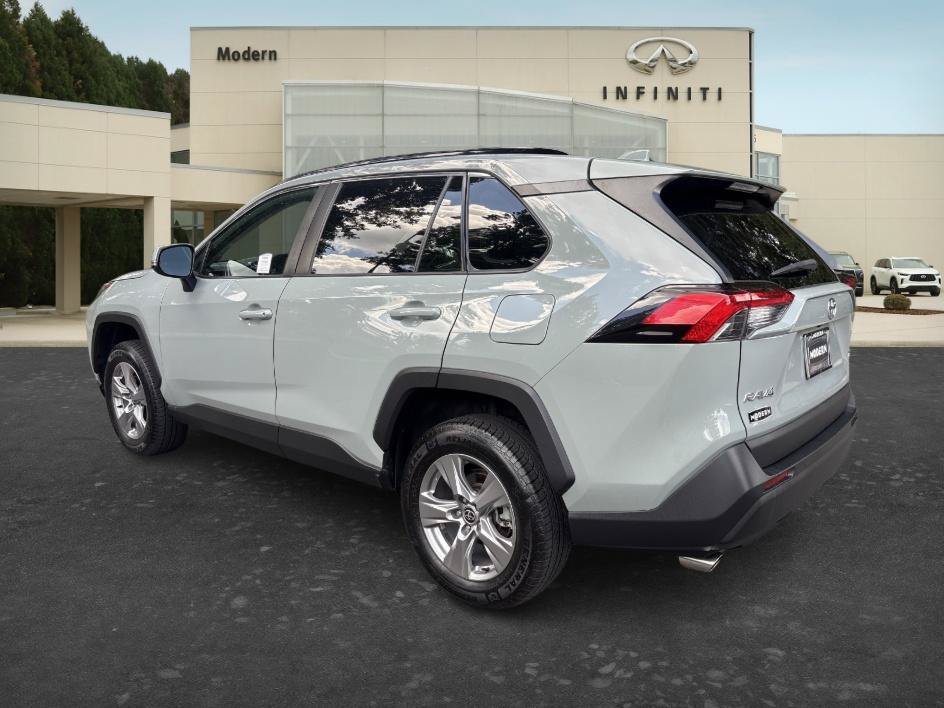 Used 2022 Lunar Rock Toyota XLE image 6