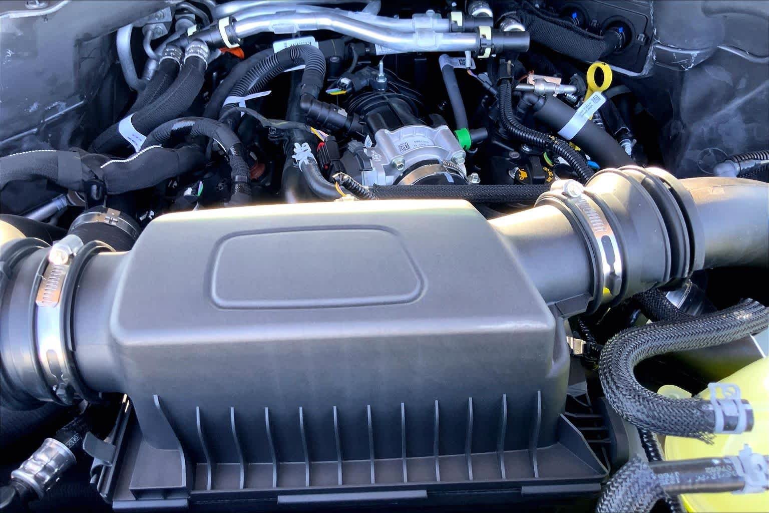 New 2026 Vapor Blue Metallic Ford Tremor® image 17