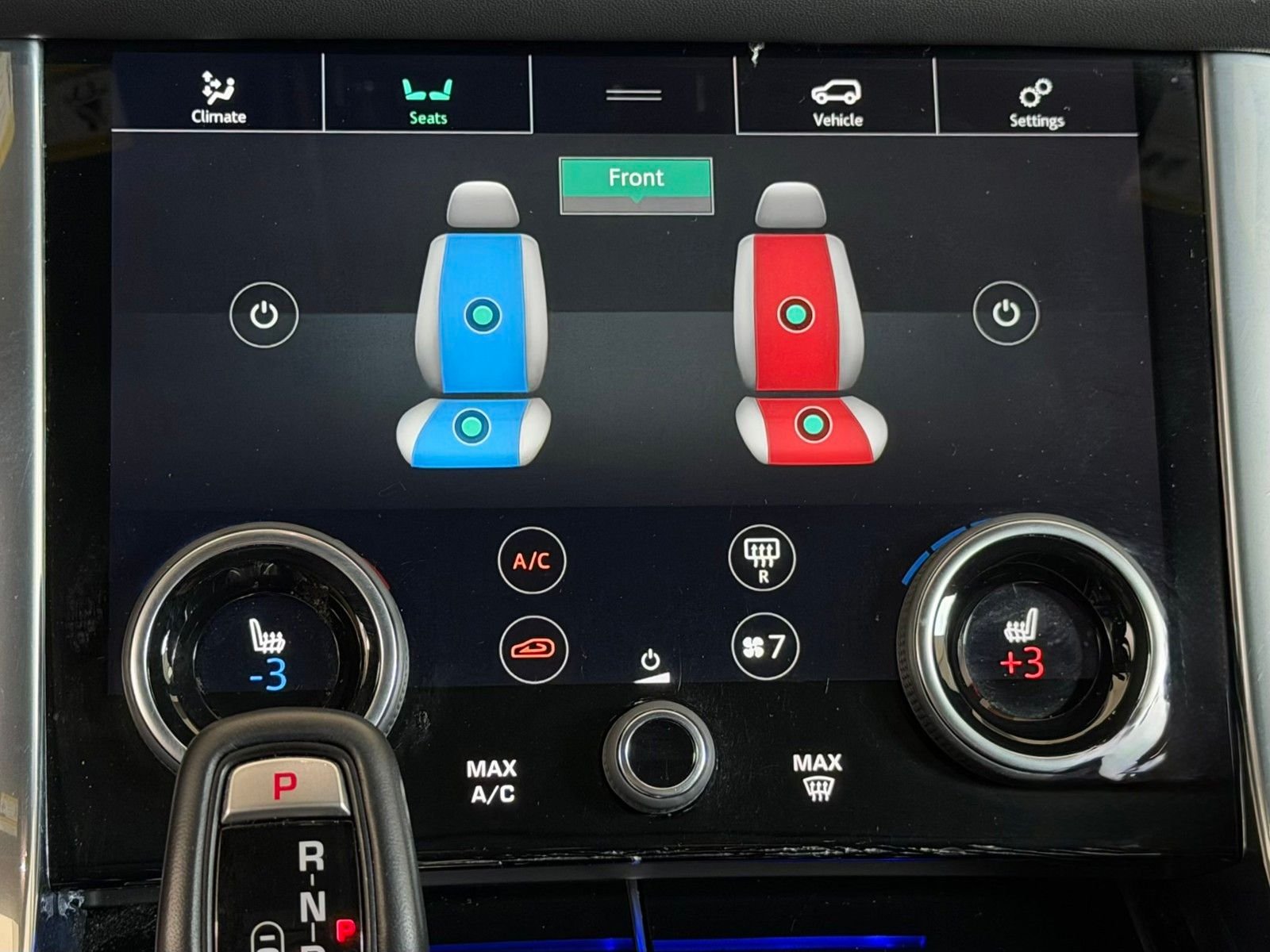 Used 2019 Black Land Rover Autobiography image 6