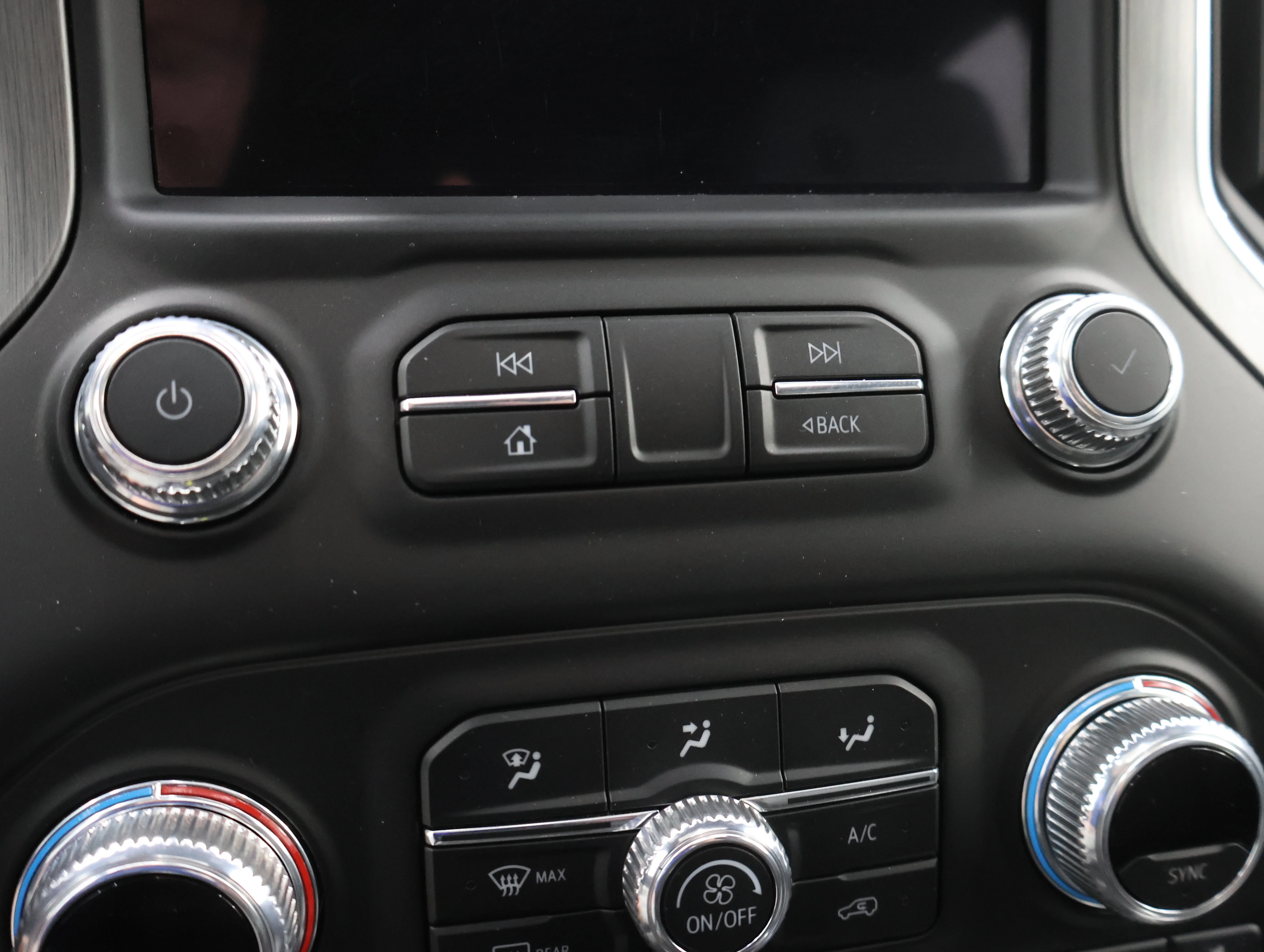 Used 2022 White Frost Tricoat GMC Denali image 60