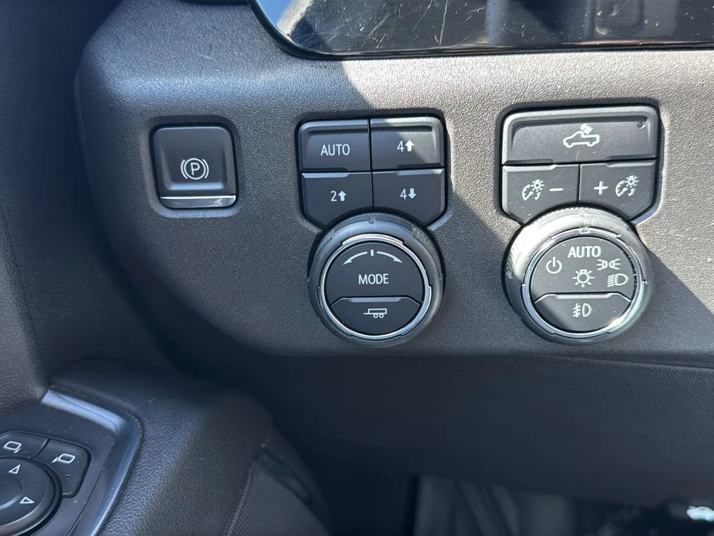 2024 Chevrolet Silverado 1500 LT Trail Boss - Photo 27