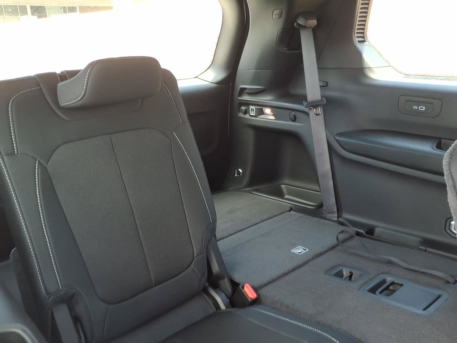 New 2026 Bright White Clearcoat Jeep Laredo X image 10