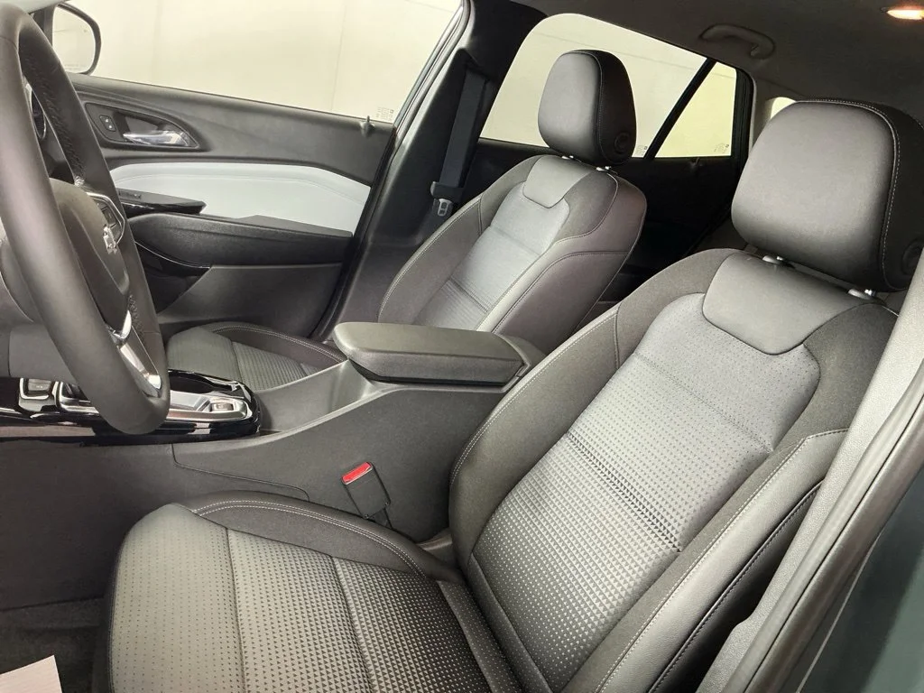 New 2026 Cypress Gray Chevrolet LT image 4