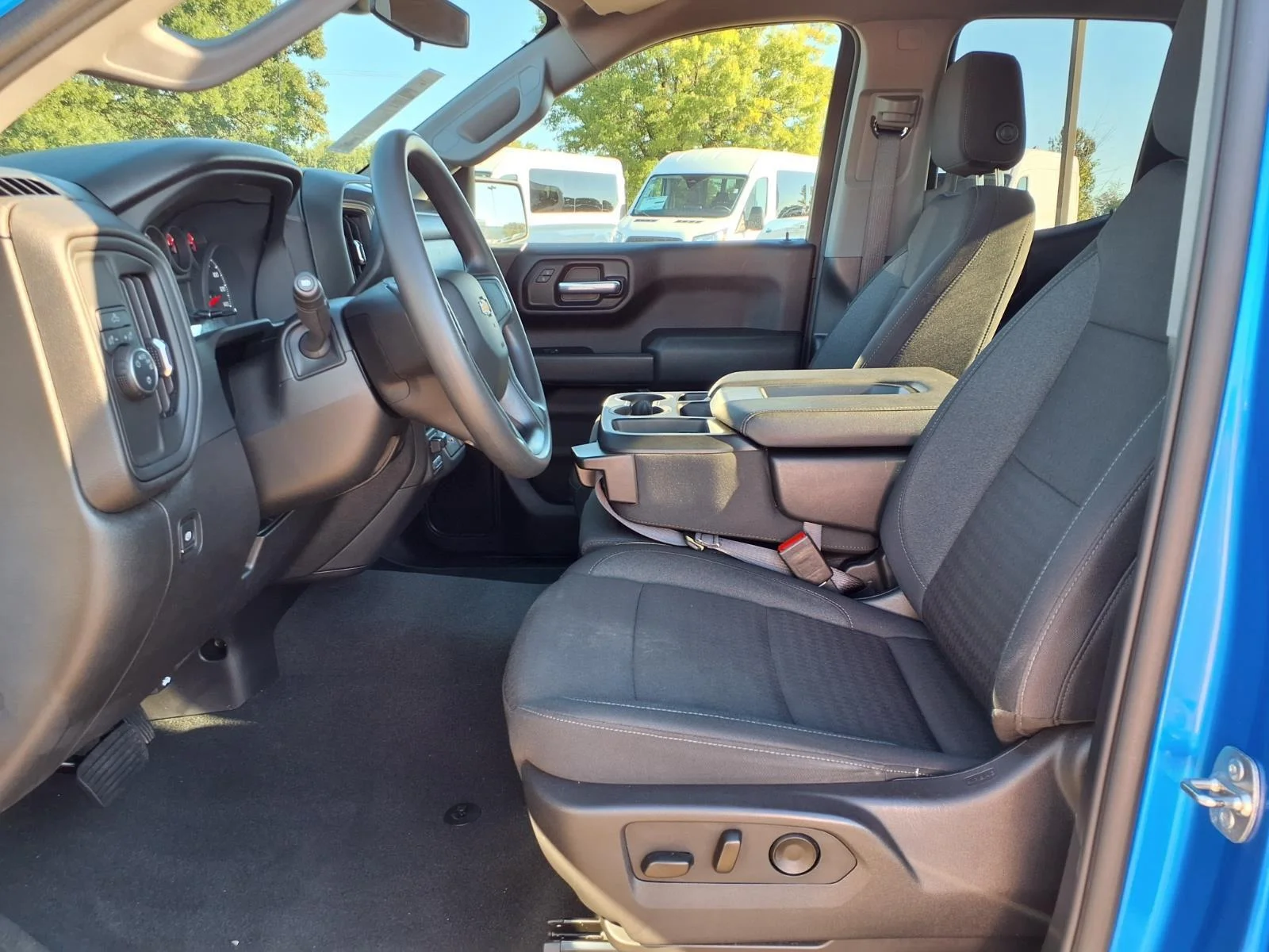 Used 2025 Riptide Blue Metallic Chevrolet Custom image 21