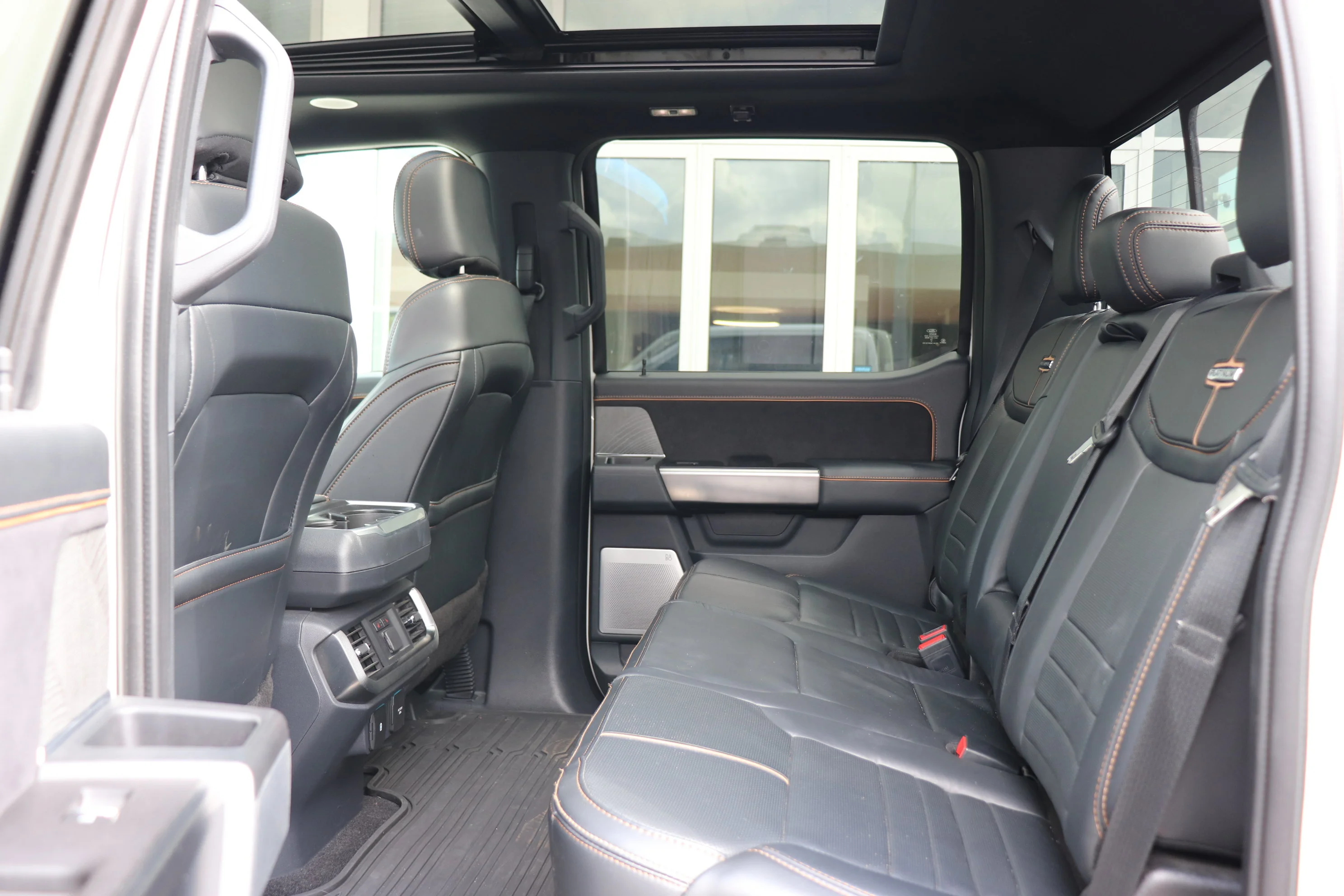 Used 2022  Ford XL 4WD SuperCrew 5.5