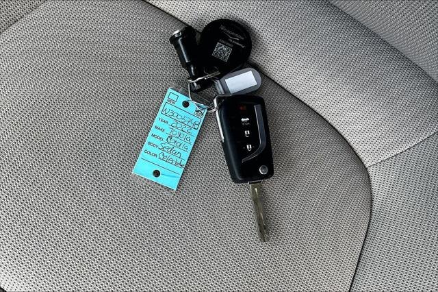 Certified Used 2022 CELESTITE GRAY ME. Toyota  image 15