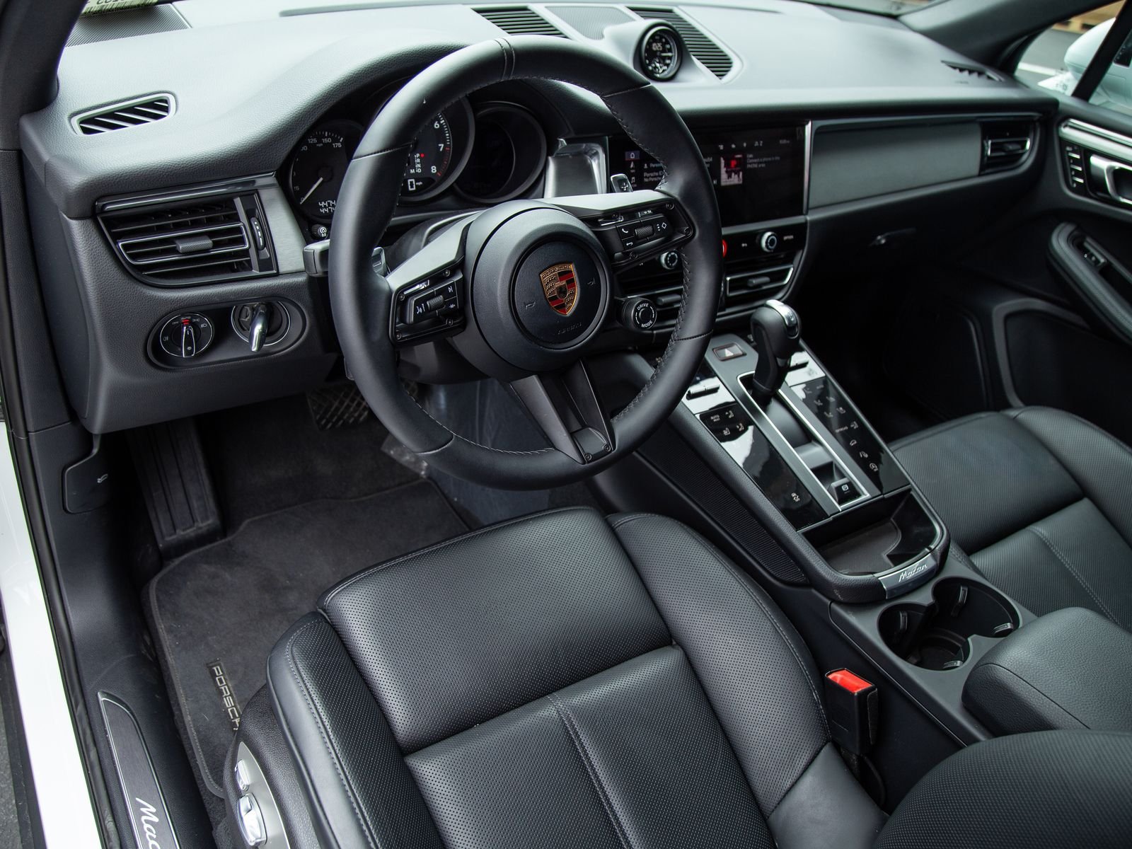 Used 2026 White Porsche Base image 4