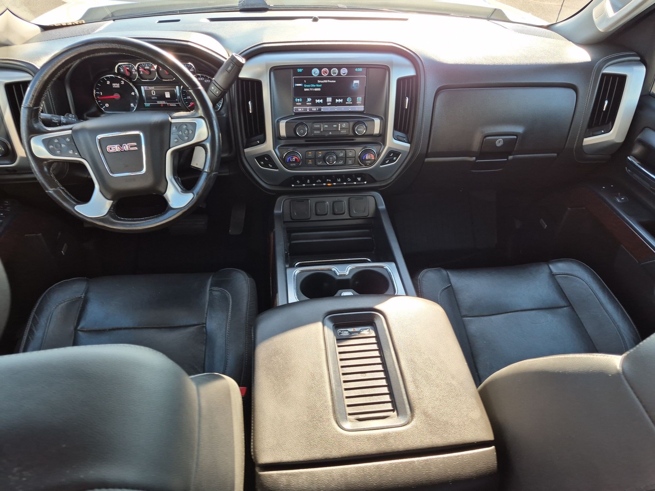 Used 2018 White GMC SLT image 27