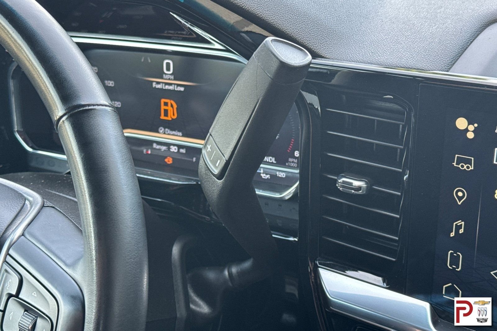Used 2024 Gray GMC SLE image 22