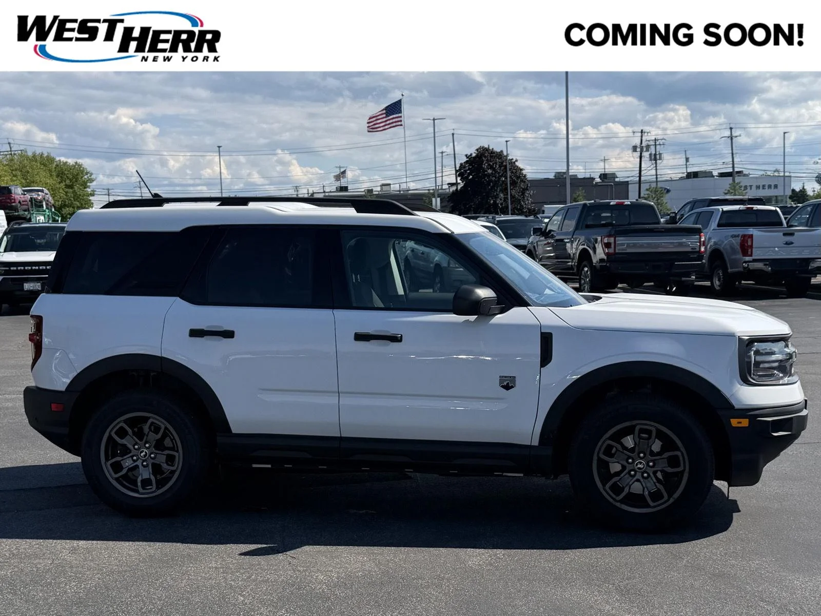 Used 2022 Oxford White Ford Big Bend image 1