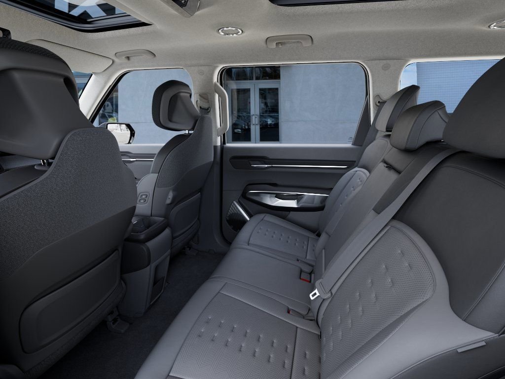 New 2026 Black Kia Wind image 18