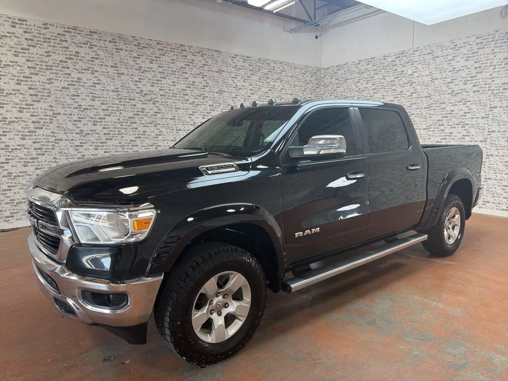 Used 2020 Diamond Black Crystal Pearlcoat Ram Big Horn/Lone Star image 3