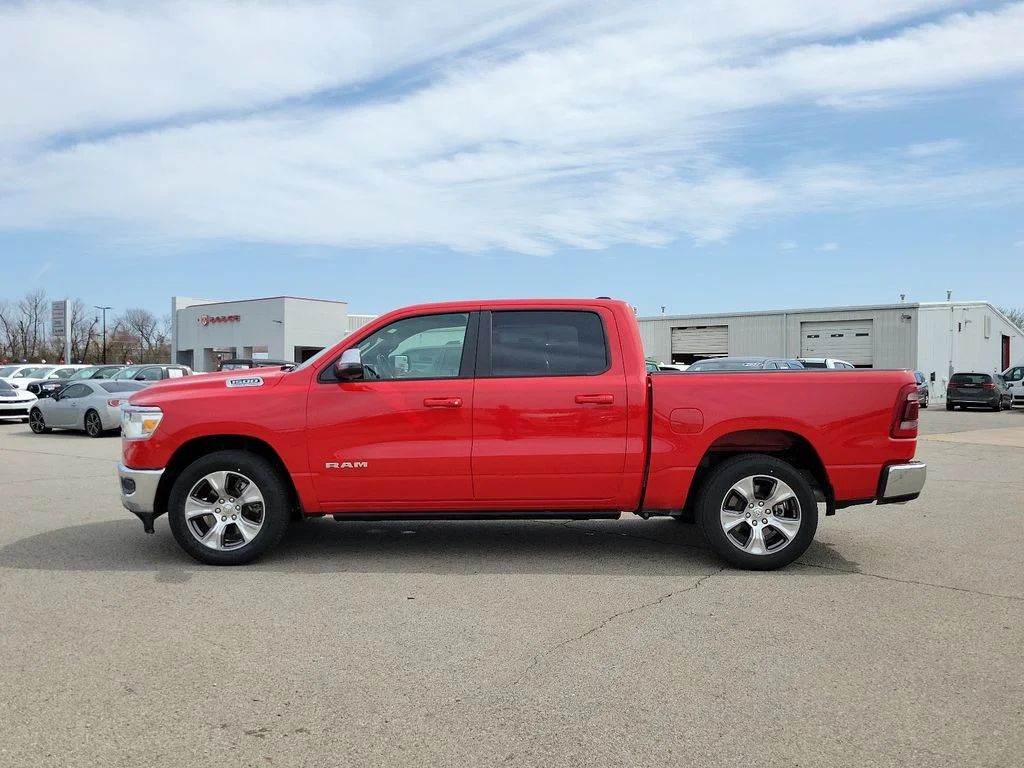 2024 RAM Ram 1500 Pickup Laramie - Photo 3