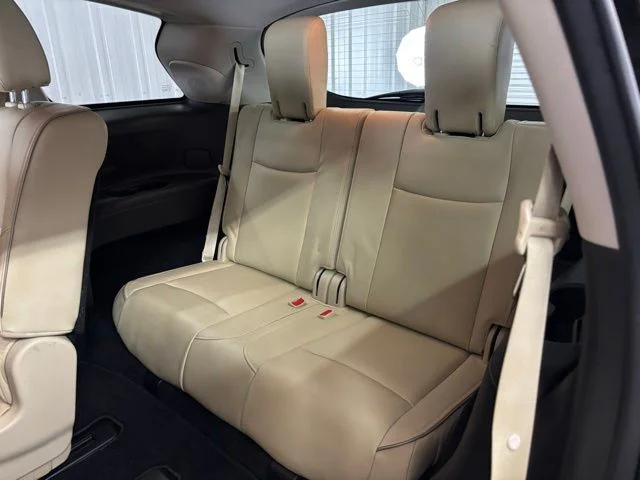 Used 2018 Black Obsidian INFINITI Base image 12