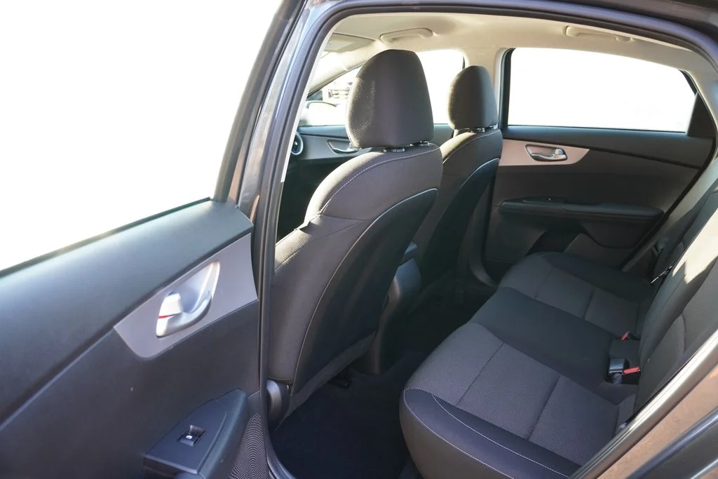 Used 2023 Gravity Gray Kia LXS image 16
