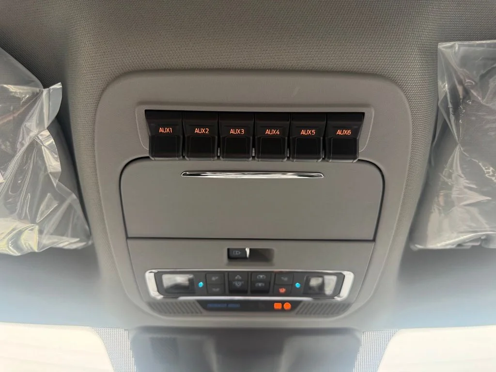 New 2026 Agate Black Metallic Ford F-450® Lariat® image 36
