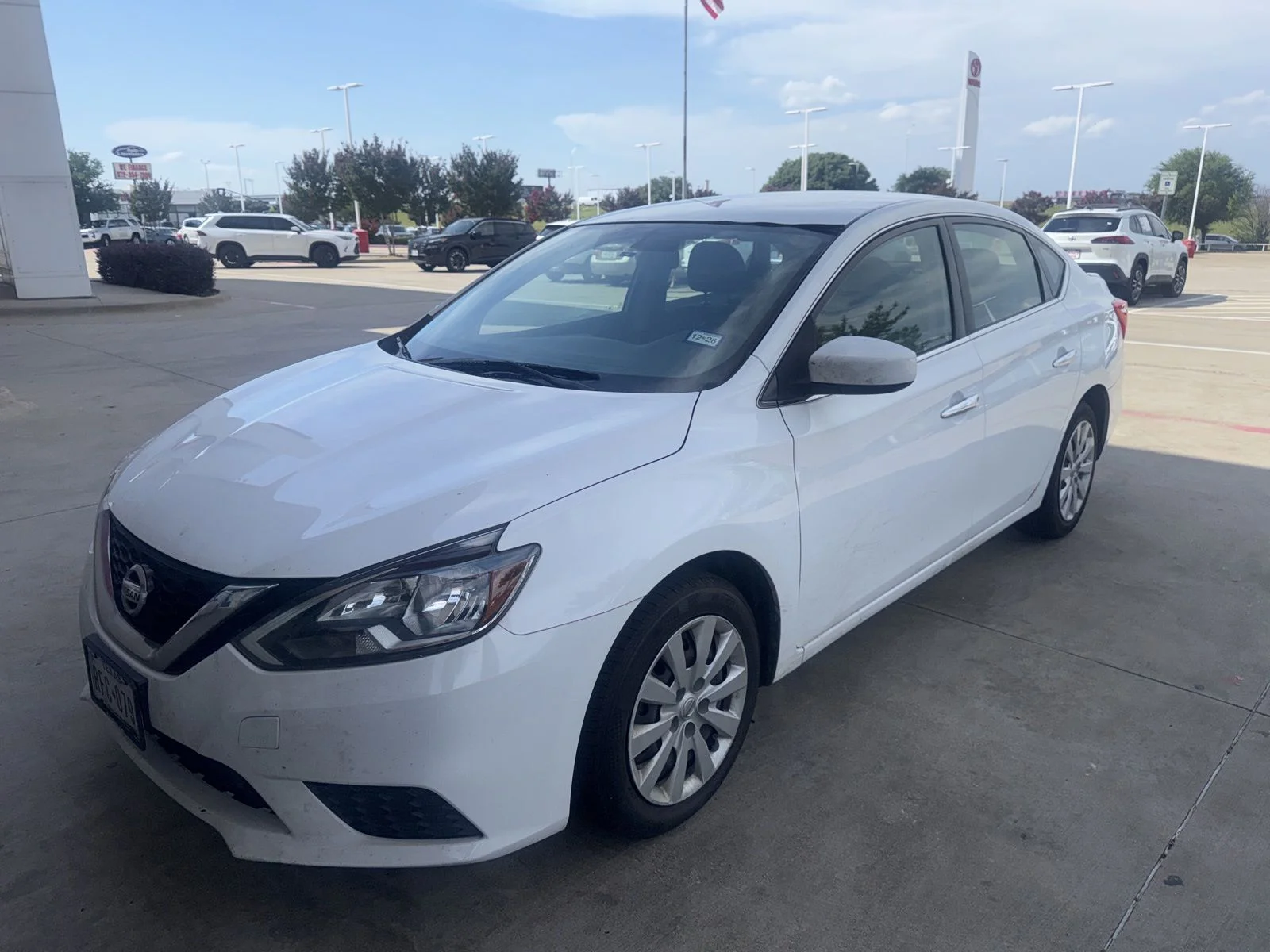 2019 Nissan Sentra S CVT's photo