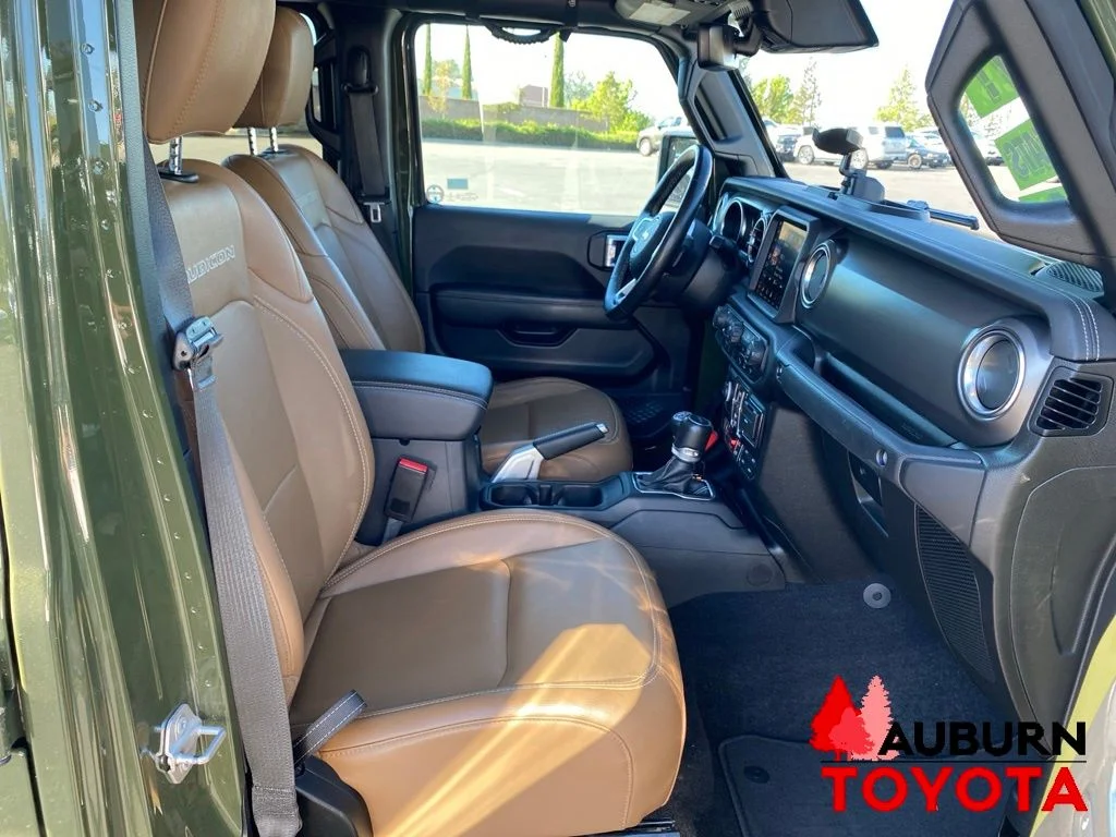 Used 2021 Green Jeep Rubicon image 14