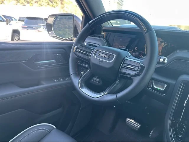 2026 GMC Yukon XL AT4 Ultimate - Photo 24
