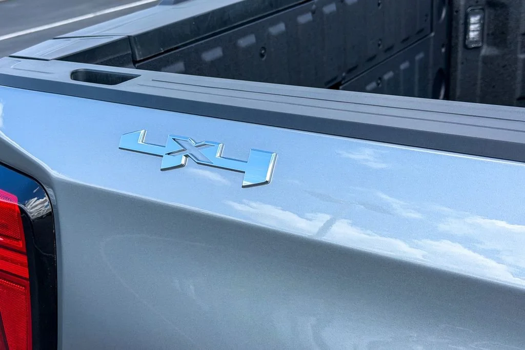 New 2026 Sterling Metallic GMC SLT image 6
