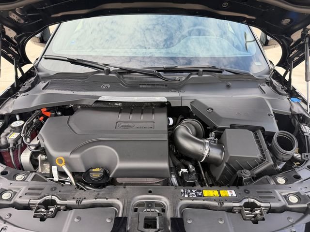 New 2026 Santorini Black Land Rover S image 19