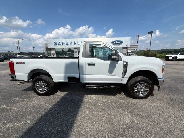 Used 2025 White Ford XLT image 4