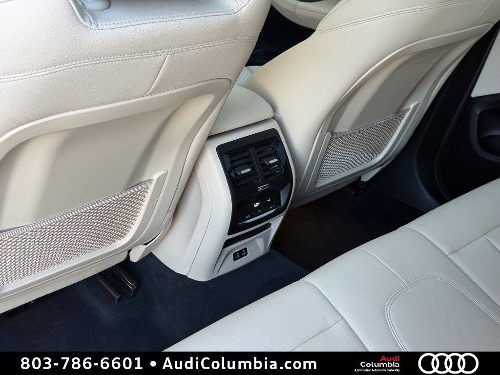 Used 2020 Silver BMW xDrive30i image 27
